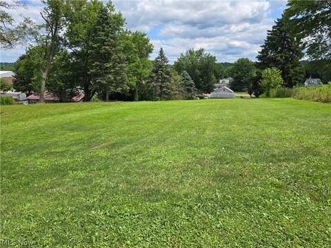 LAND - Canton, OH