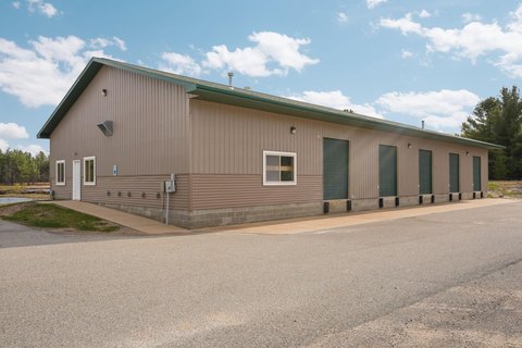 Flex Building with Loading Bays