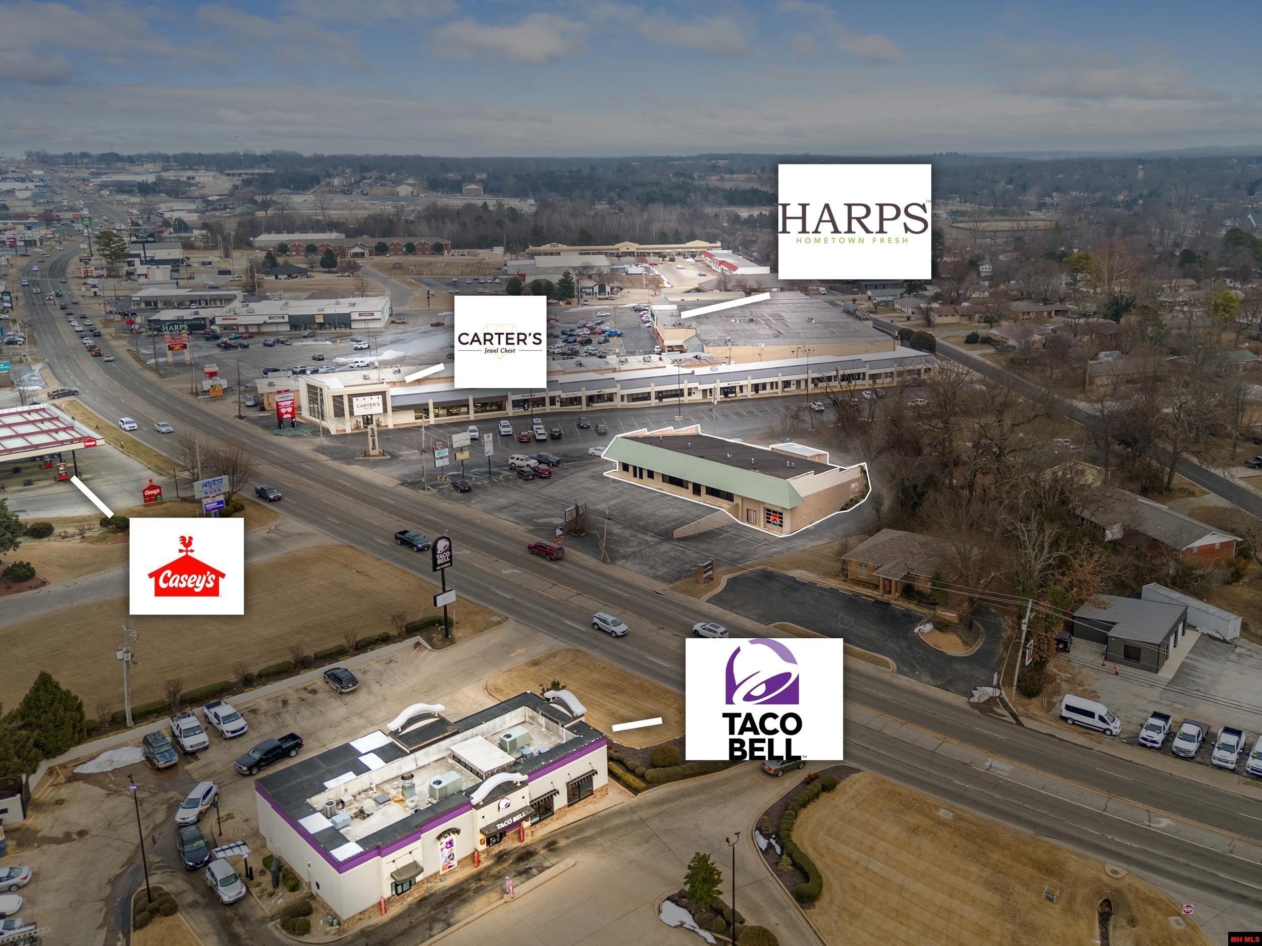 Versatile Commercial Property in Mountain Home