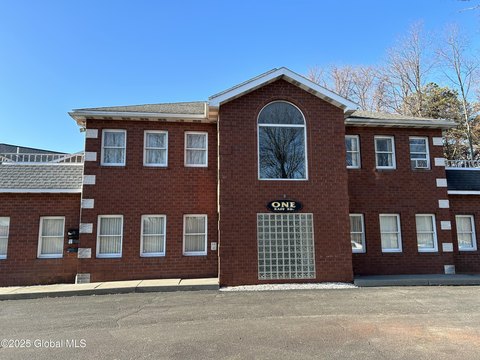 Albany Commercial Space For Rent