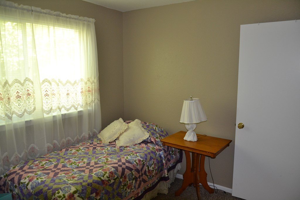 Picture 4