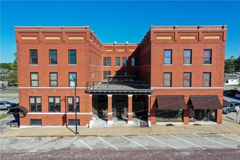 Historic Pennell Hotel/Restaurant Opportunity