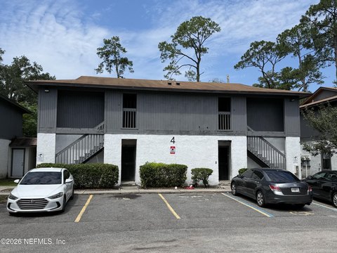 Quadplex with In-Unit Laundry