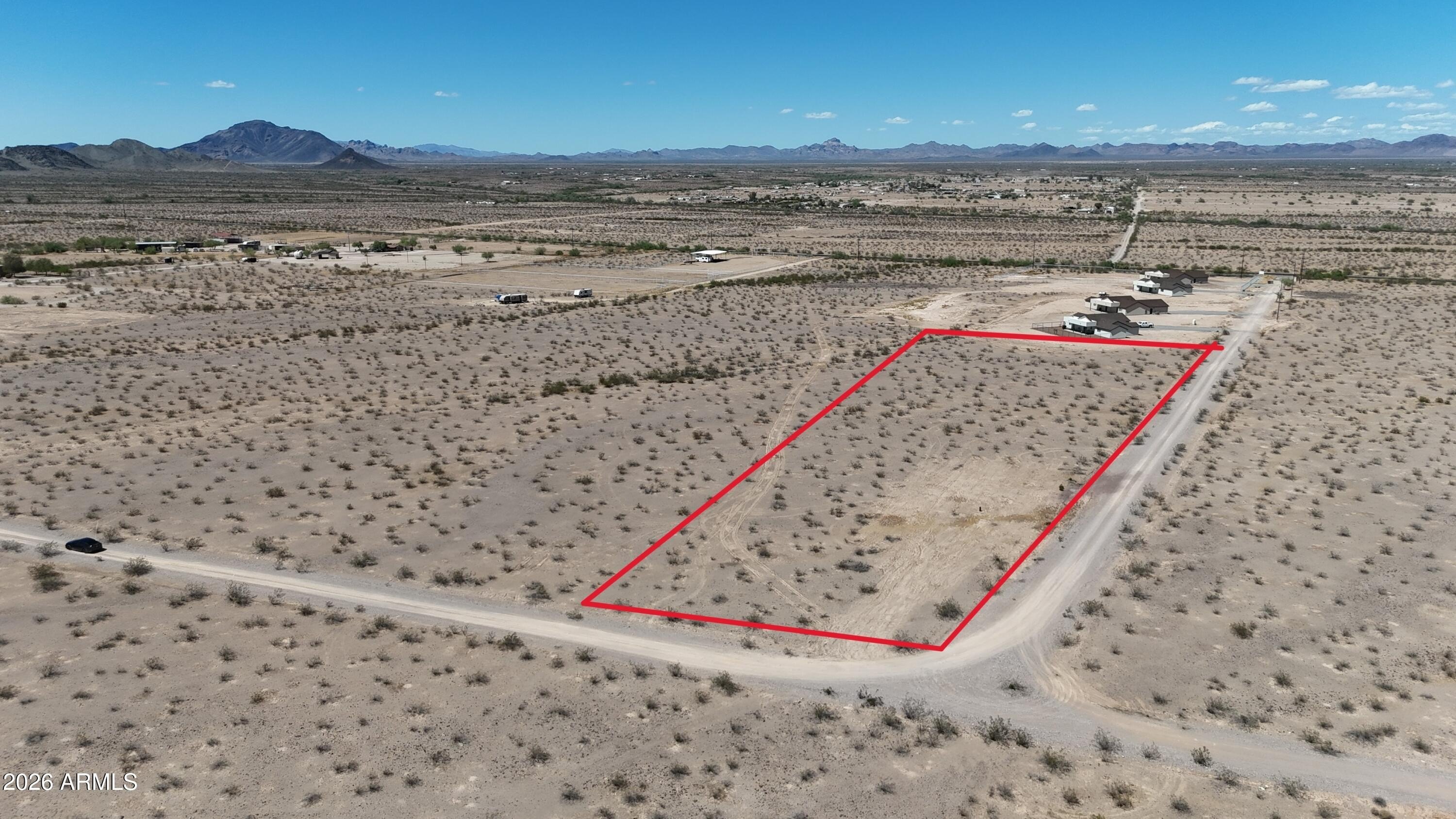 6 Acres with Water Well