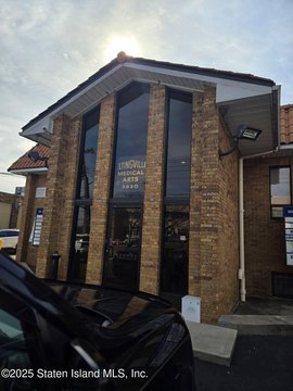 Eltingville Office Space Available