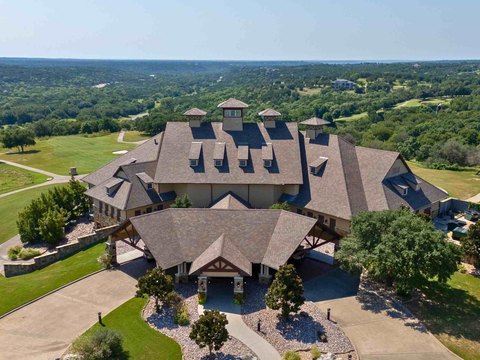 Residential Lot in Country Club