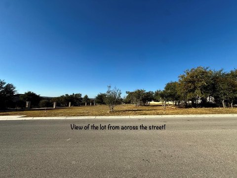 LAND - Kerrville, TX