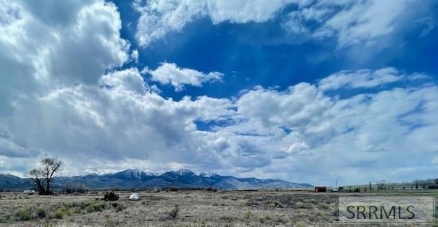 5.52 Acre Lot in Mackay