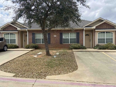 Longview Duplex Investment Opportunity