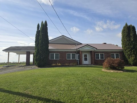 Triplex with Three-Car Garage