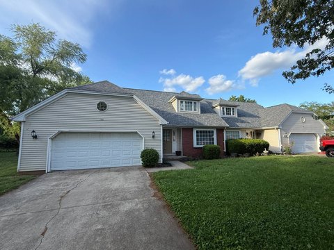 Duplex With Two-Car Garages