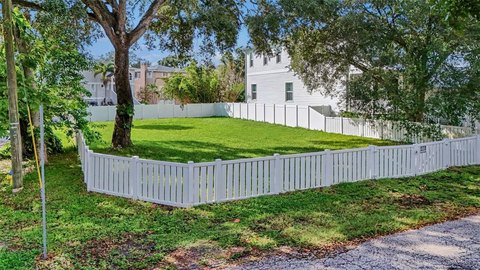 Land, TAMPA, FL