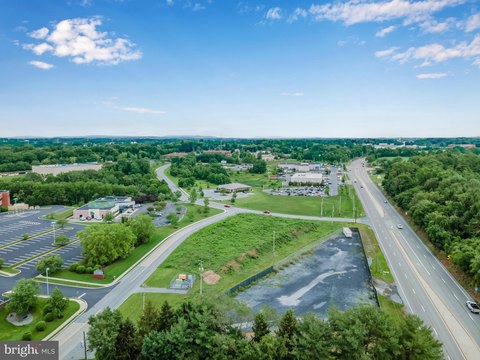 Two-Parcel Commercial Land