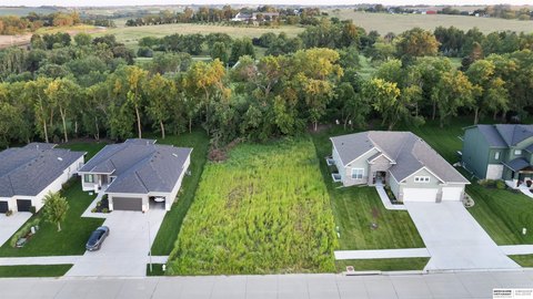 Residential Land in Bennington, NE