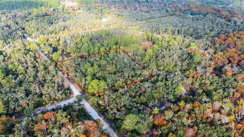 2.32 Acres in Ridge Manor