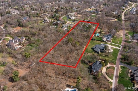 Residential Land in St Louis