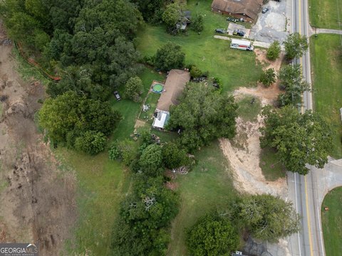 Commercial Land in High-Traffic Area