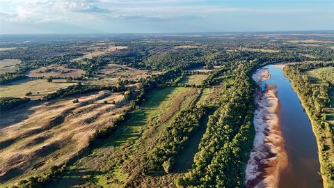 295 Acres Riverfront Hunting Paradise