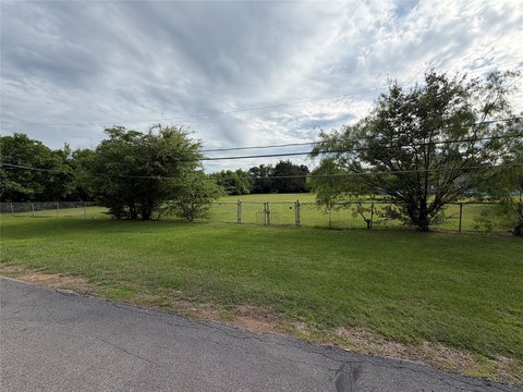 Dallas Land Ready For Development