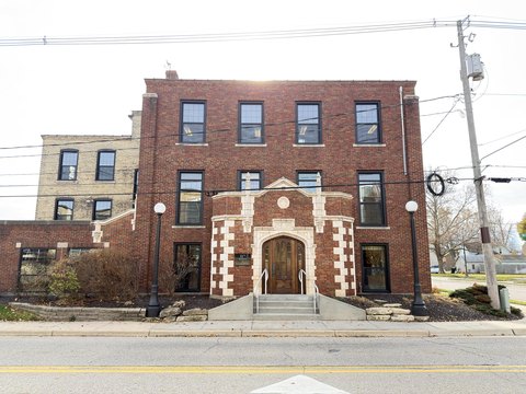 Zeeland Commercial Space Available