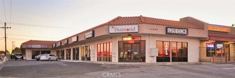 7-Unit NNN Commercial Property