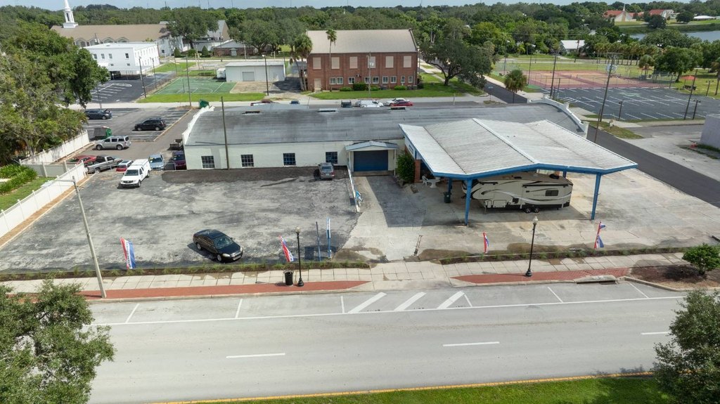 43 E Main St, Avon Park, FL 33825