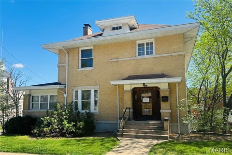 Historic Prairie-Style Office/Residence
