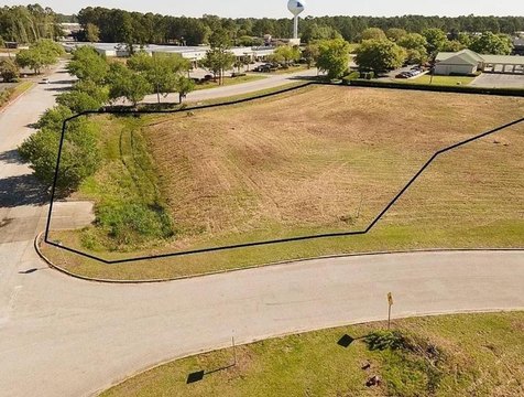 Prime Commercial Lot in Brunswick