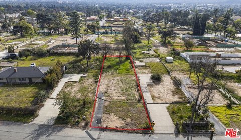 Altadena Land: Dream Project Awaits