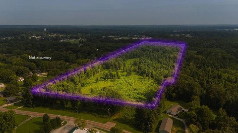 LAND - Paris, TN