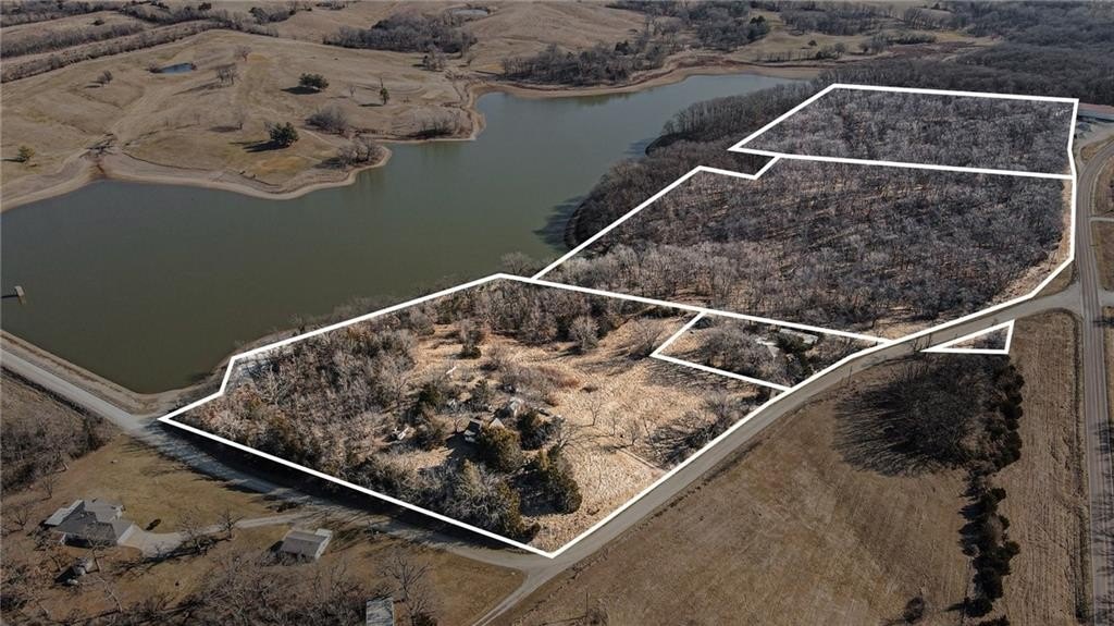 Lakefront Land with Mature Trees