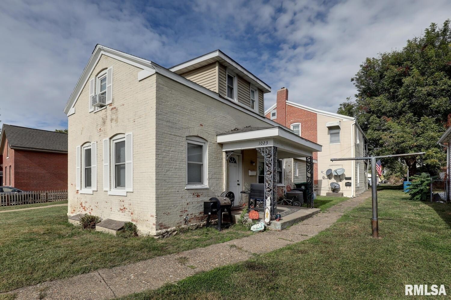 Quincy Triplex: Income Property