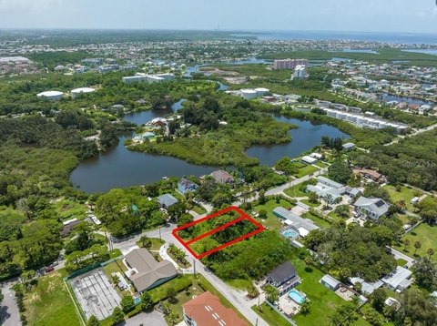 Land, NEW PORT RICHEY, FL
