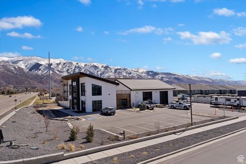 Layton Commercial Building For Sale