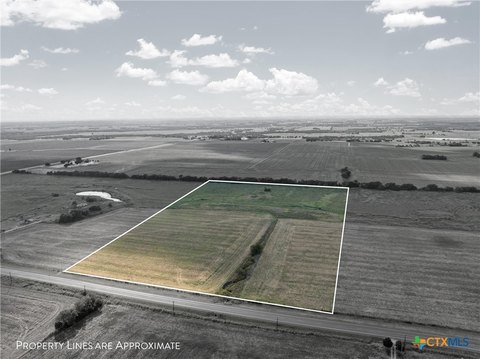 Expansive Land in Burlington, TX