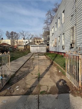 Brooklyn Residential Lot for Rent