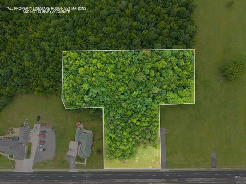 Commercial Land in Clinton, AR
