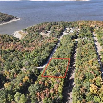 Unrestricted Land Near Cleveland Lake