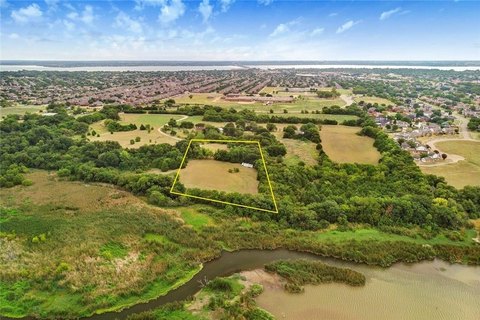 Lakefront Residential Development Land
