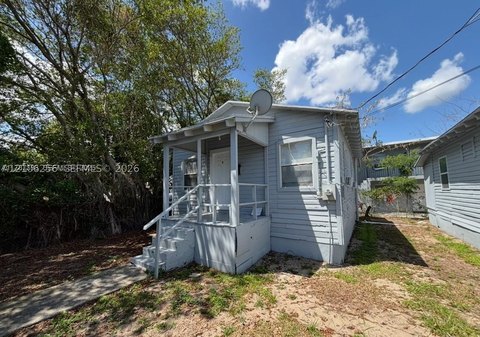 Three-Unit Triplex with Covered Porches