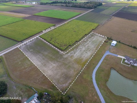 Unrestricted Land in St. Martinville