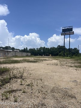 Former Truck and Auto Plaza