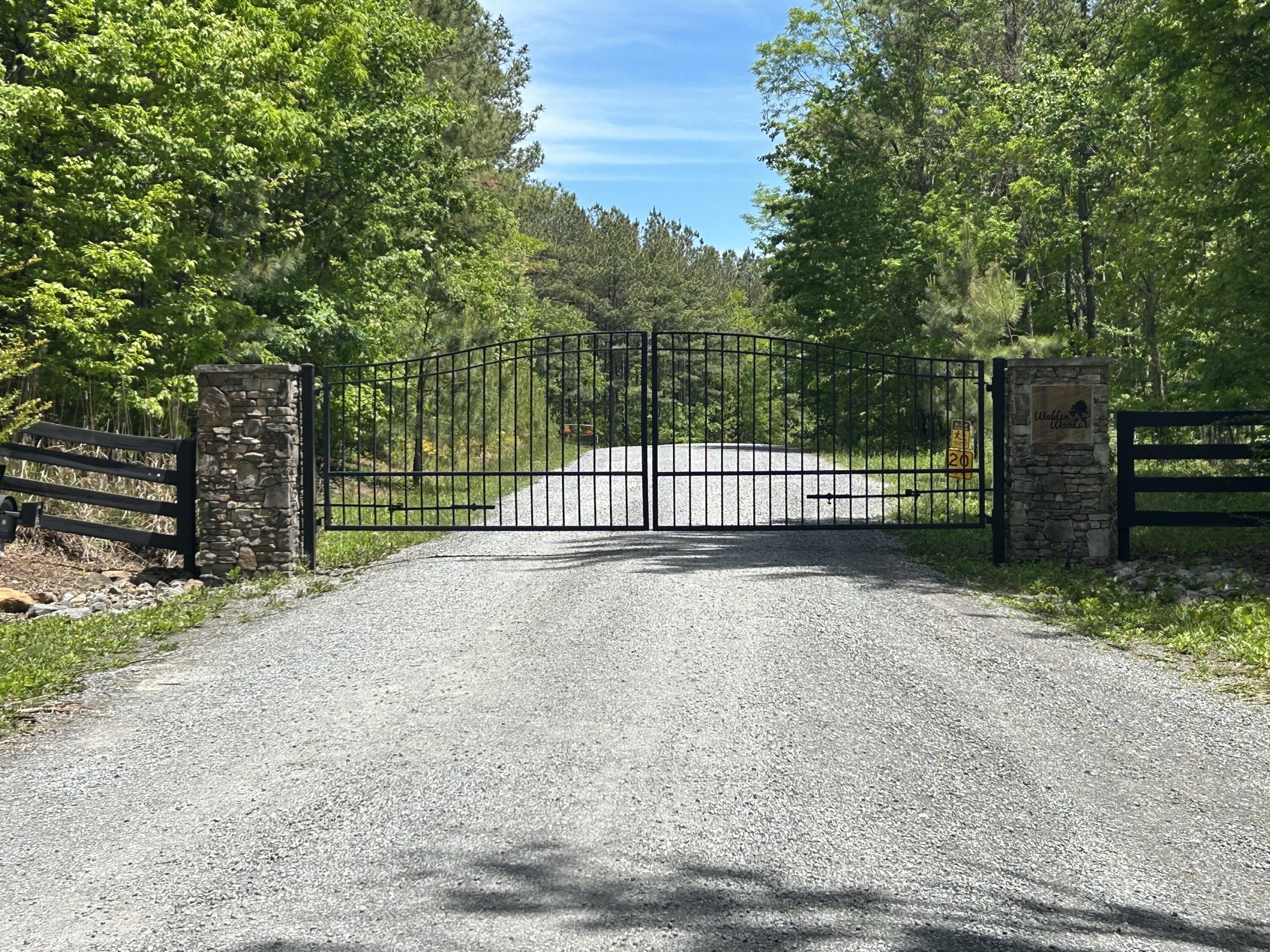 Signal Mountain Homesite in Gated Community