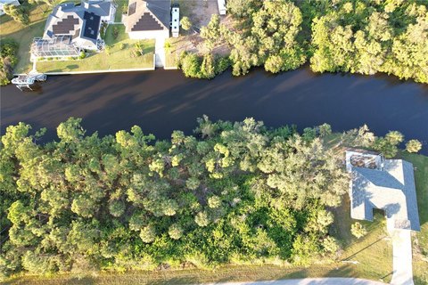 Waterfront Lot in Port Charlotte