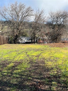 Waterfront Lot in Clearlake Oaks