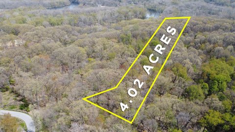 Expansive Lot with River Views