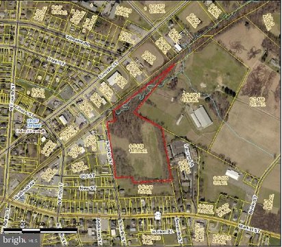 Prime Commercial/Industrial Development Land