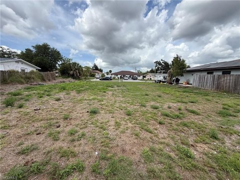 Vacant Land Near Myakka River