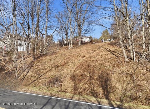 LAND - Stroudsburg, PA