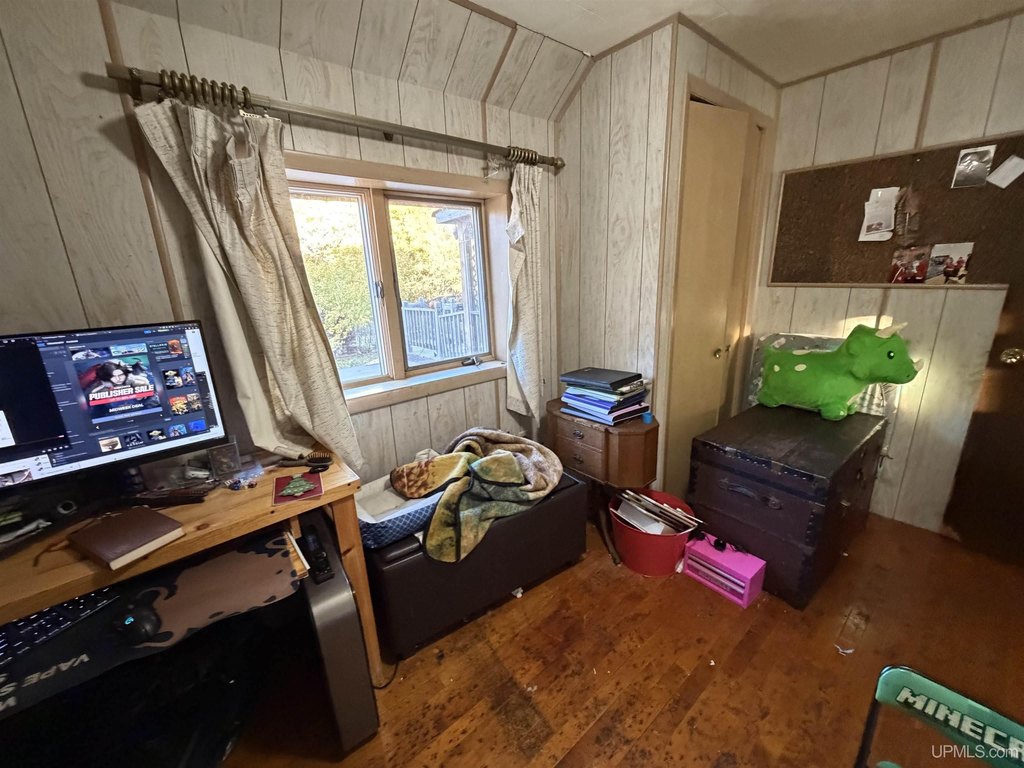 Picture 30